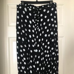Topshop B&W Polka Dot Handkerchief Hem Skirt